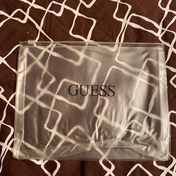 2 Guess Storage Bags - Picture 2 of 6